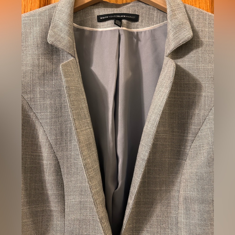White House Black Market Gray & White lined Blazer size 10 - Picture 2 of 12